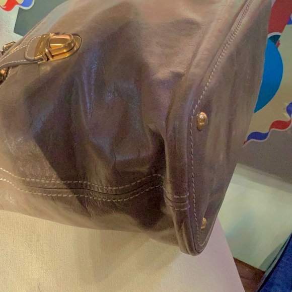 Host Pic✨🤎Prada Vitello Shine Leather Hobo Taupe - Picture 10 of 16